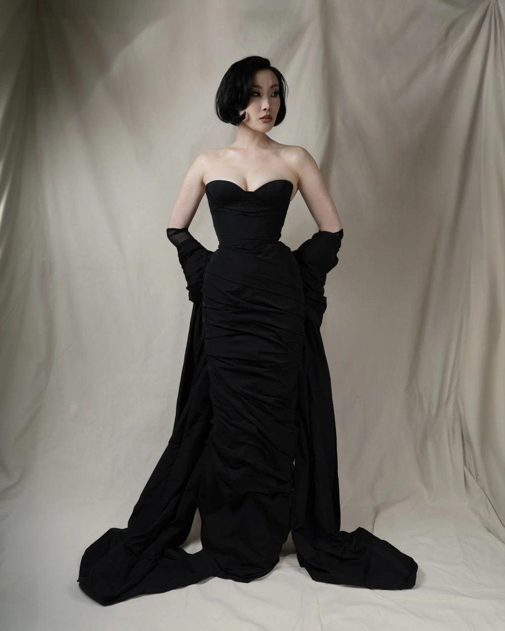 Noir Siren Dress – Black Satin Sweetheart Maxi Gown