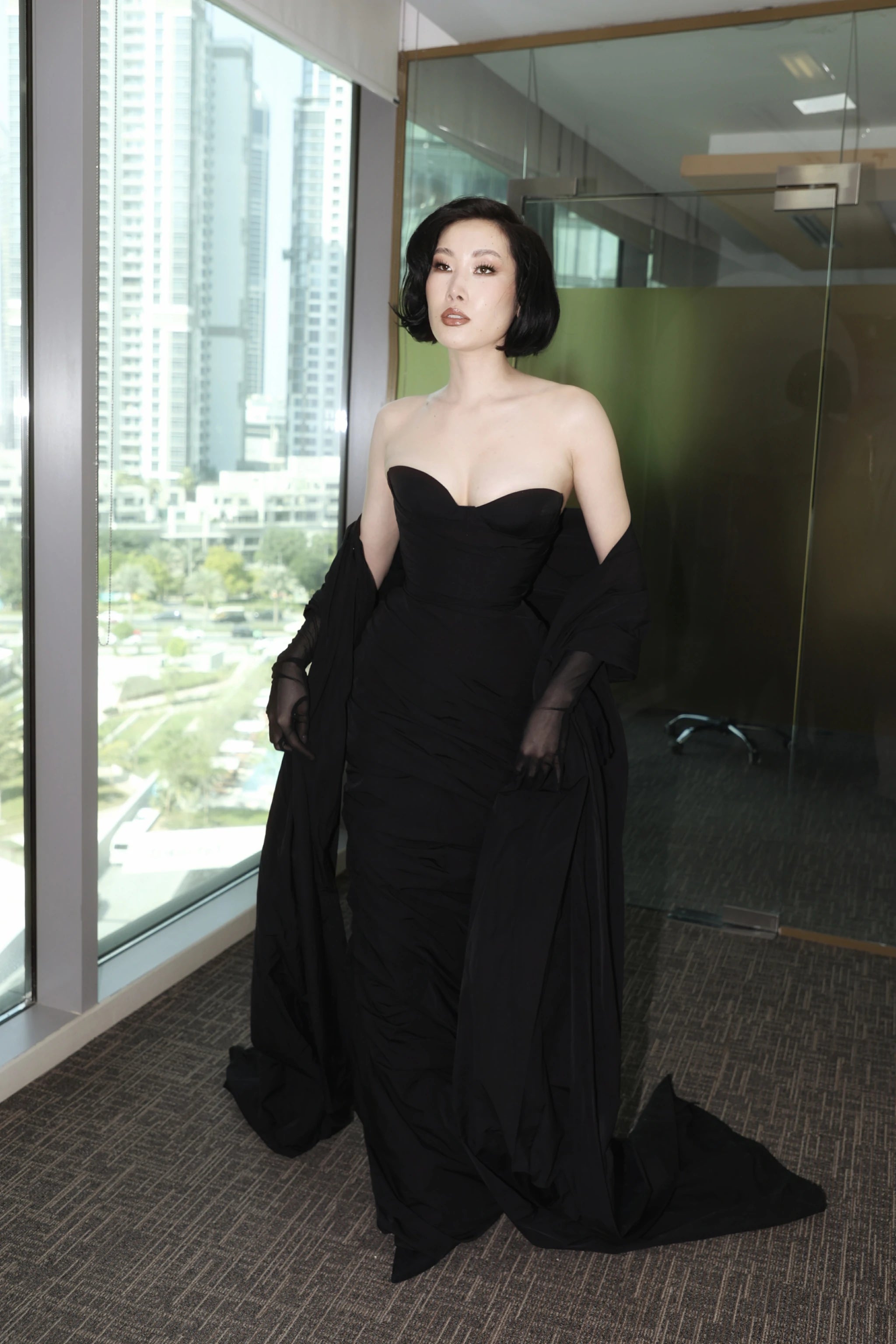 Noir Siren Dress – Black Satin Sweetheart Maxi Gown